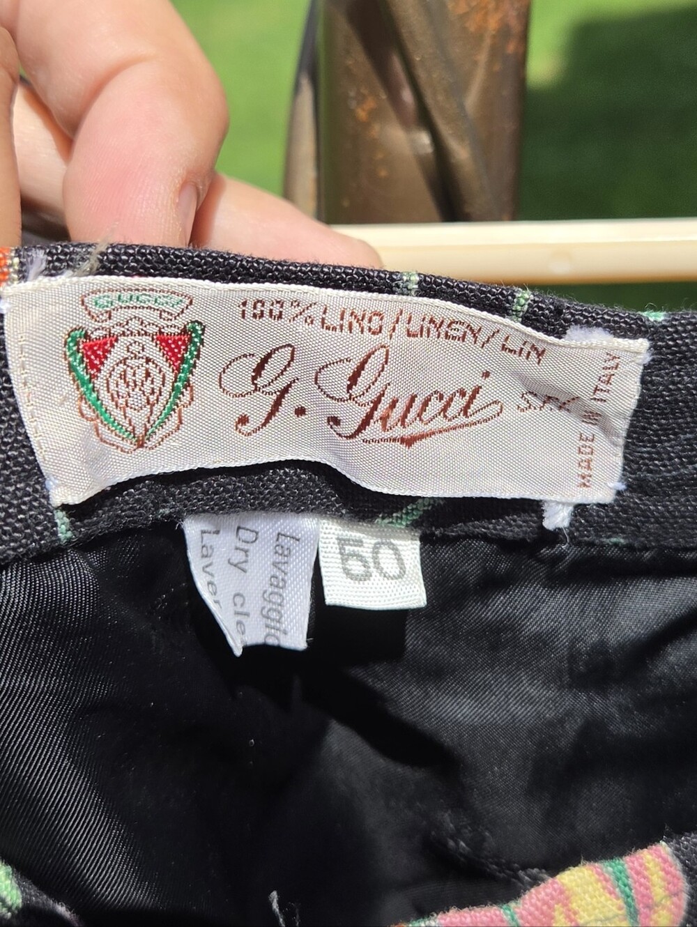 VTG 1970s GUCCI Skirt Set. 100% Silk Blouse. 100% Wool Skirt. Black Flora - Picture 5 of 14